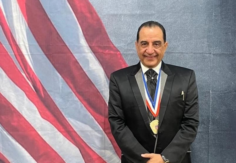 Dr. John Sachtouras at an international awards ceremony